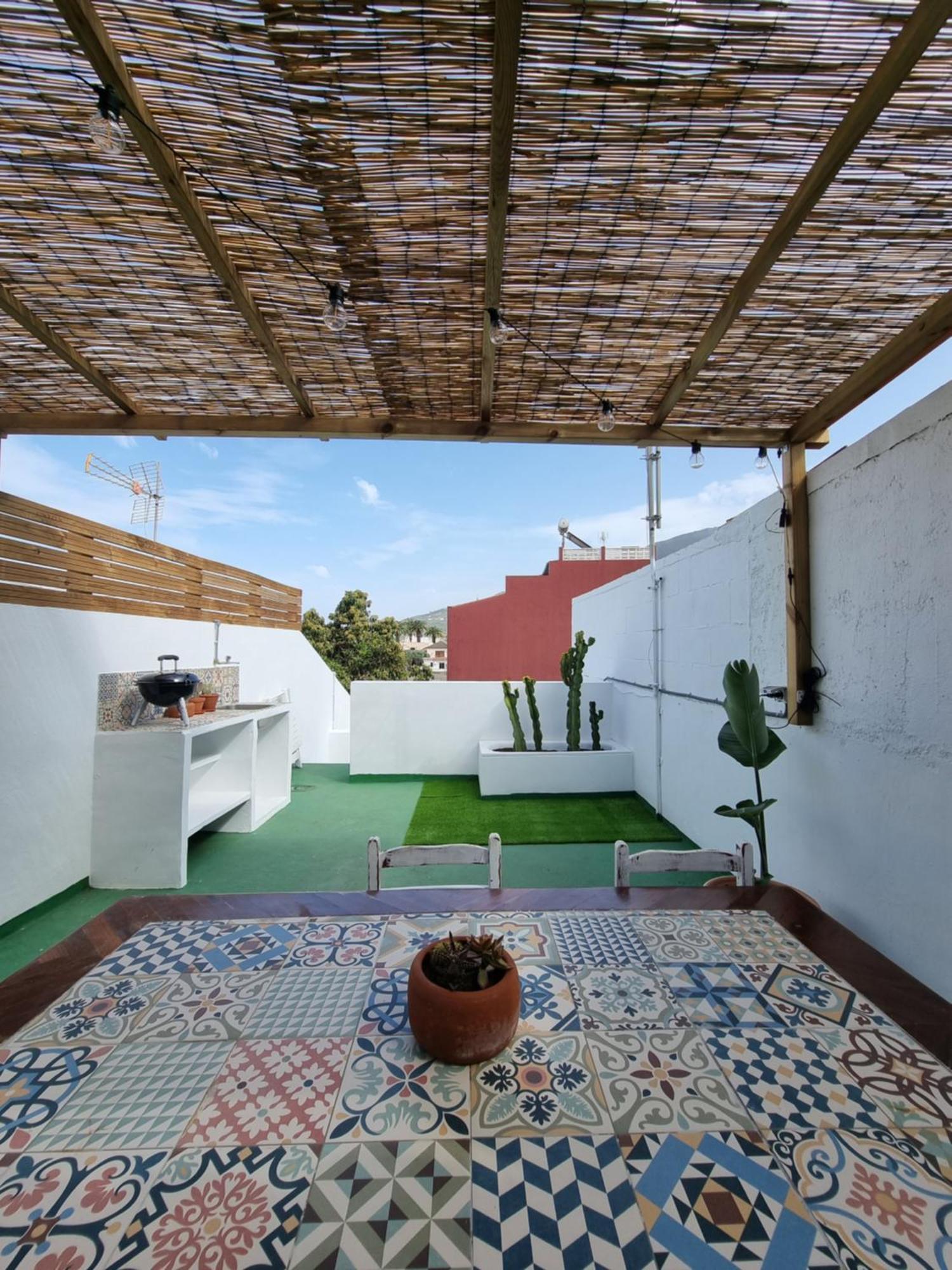 Hogar Tranquilo: Casa Tata Leilighet La Orotava Eksteriør bilde